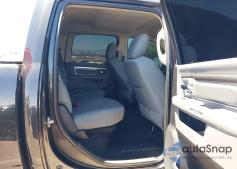 2018 Ram 1500 Big Horn 4X4 6'4 Box z USA, uszkodzony, nr VIN 1C6RR7TT4JS135572